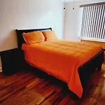 Cozy 2-Bedroom Apartment